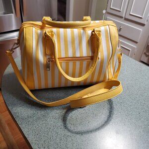 Women's Sachtel and Cross Body Purse/Bag